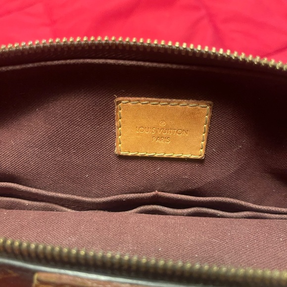 Louis Vuitton monogram purse - Picture 12 of 15